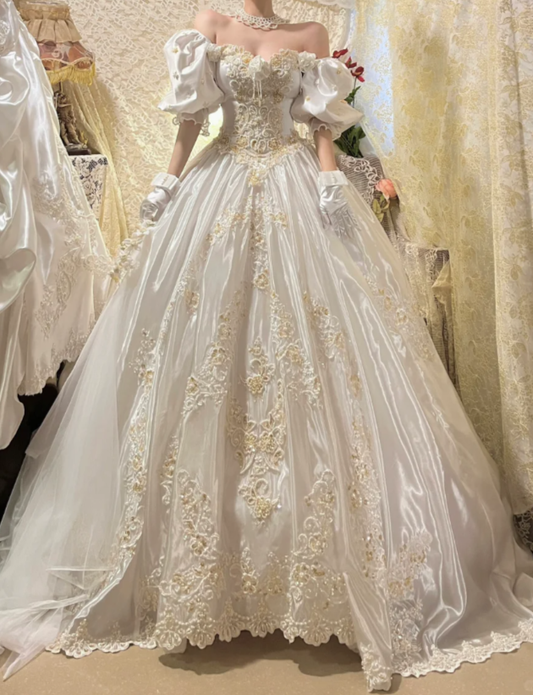 Glamorous Retro Ball Gown Puff Sleeve Beaded Satin Wedding Dress Prom Dress SH5885