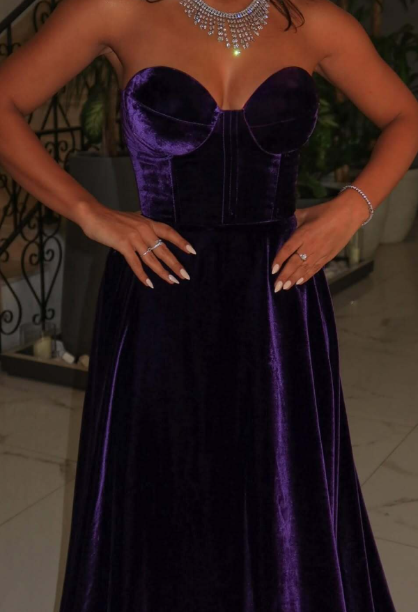 Sexy A Line Sweetheart Neck Purple Velvet Prom Dress Evening Dress SH4691