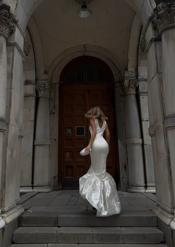 White Elegant Mermaid V Neck Satin Long Prom Dress Wedding Dress SH4616