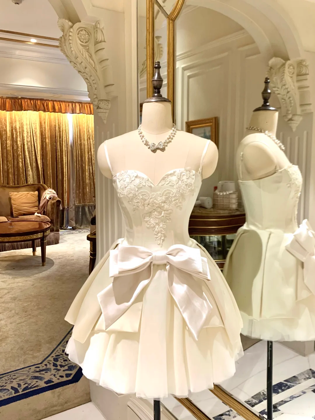 Elegant A Line White Lace Appliques Tulle Short Prom Dress Homecoming Dress SH7190