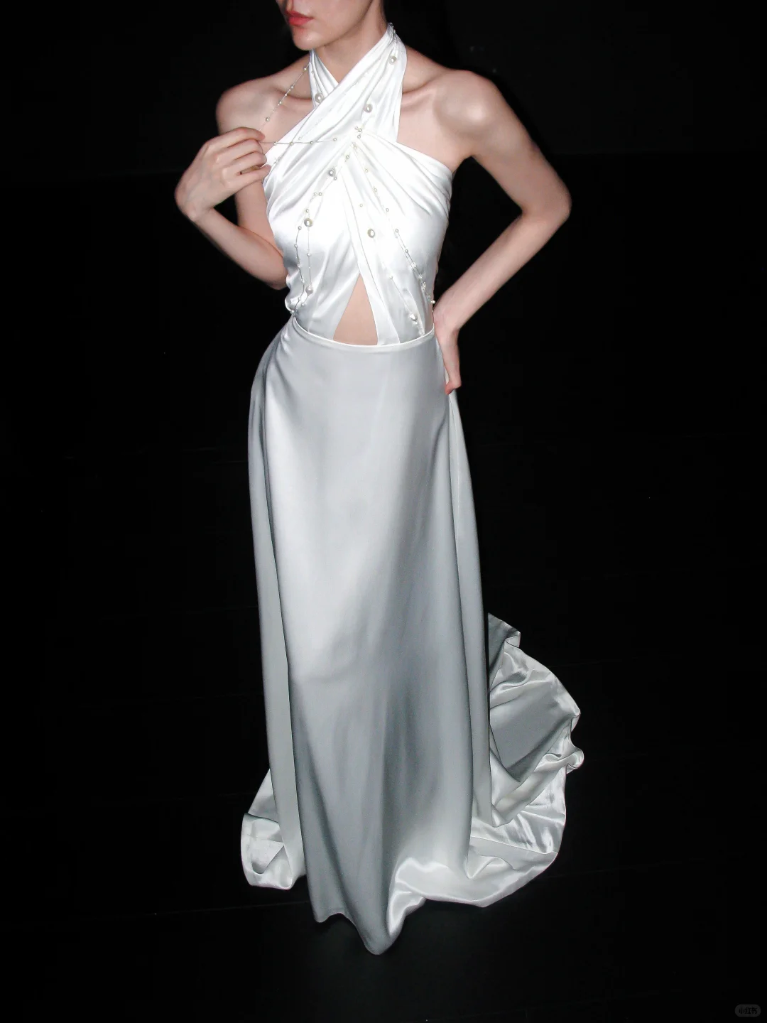 Simple High-class A Line Halter Pearl White Satin Backless Long Wedding Dress SH6668