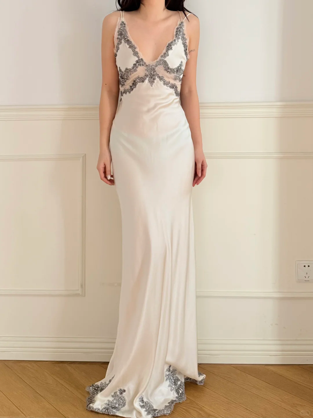 Vintage Simple A Line Straps Lace Appliques Ivory Satin Wedding Guest Dress Prom Dress SH5439