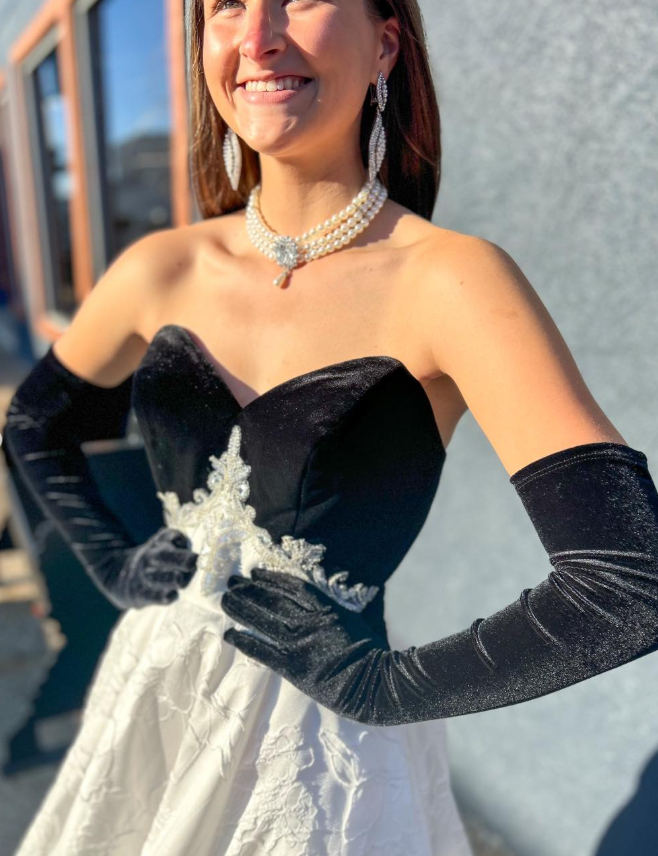 Classic Black-white A Line Strapless Beaded Velvet Satin Long Prom Dress Evening Dress SH6773