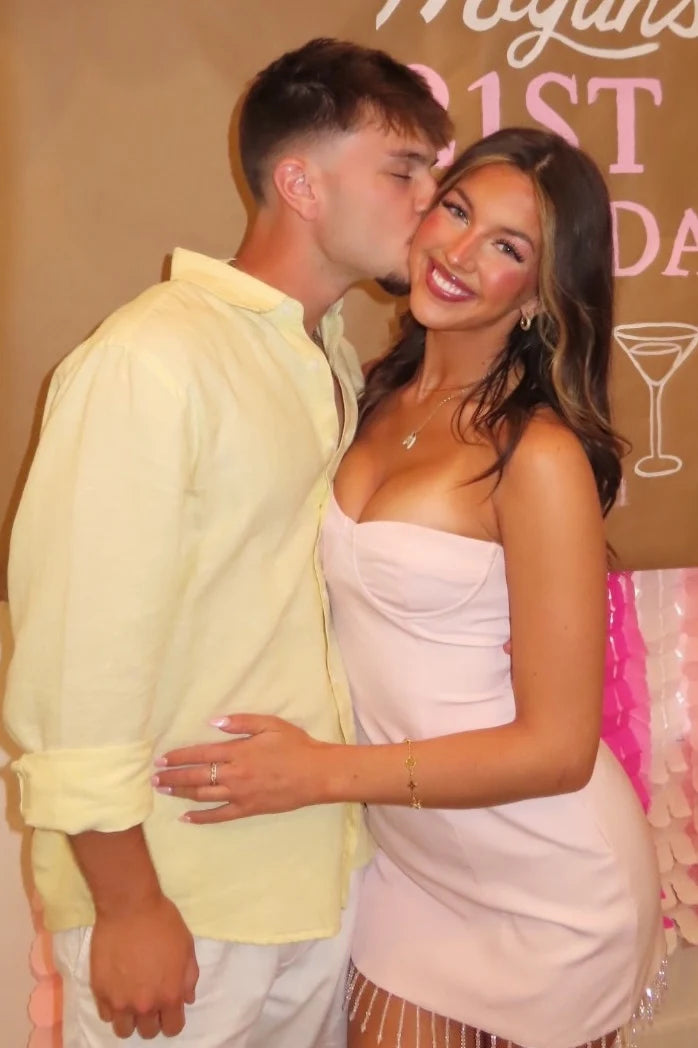 Pretty Bodycon Sweetheart Light Pink Short Homecoming Dress with Beading SH7862