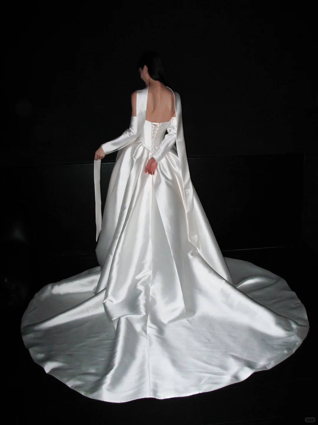 Elegant Ball Gown Strapless White Satin Long Train Wedding Dress SH8886