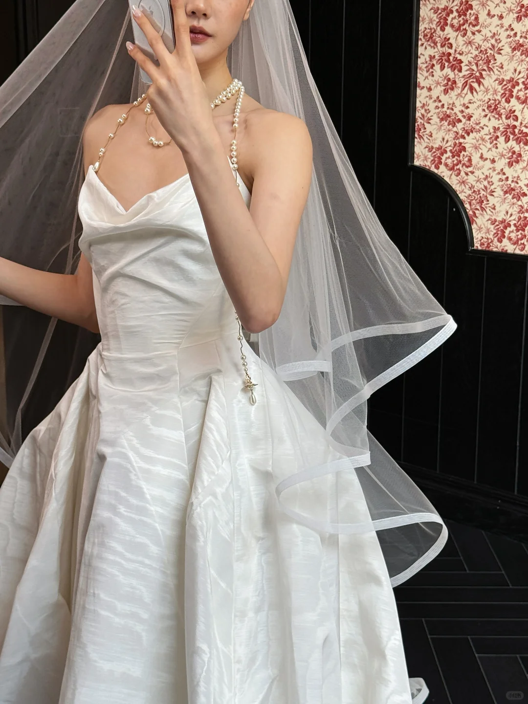 Simple Ball Gown Strapless White Satin Long Wedding Dress SH4754