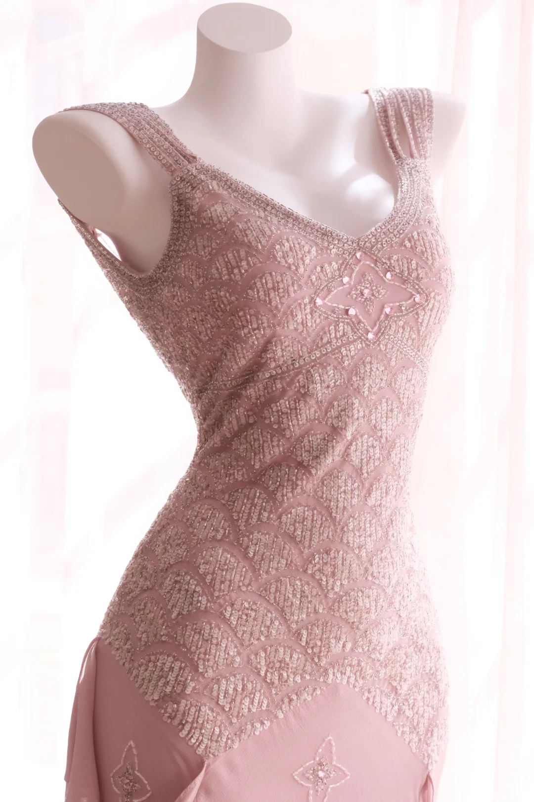 Pink Vintage Sheath Straps Beaded Chiffon Short Homecoming Dress SH5196