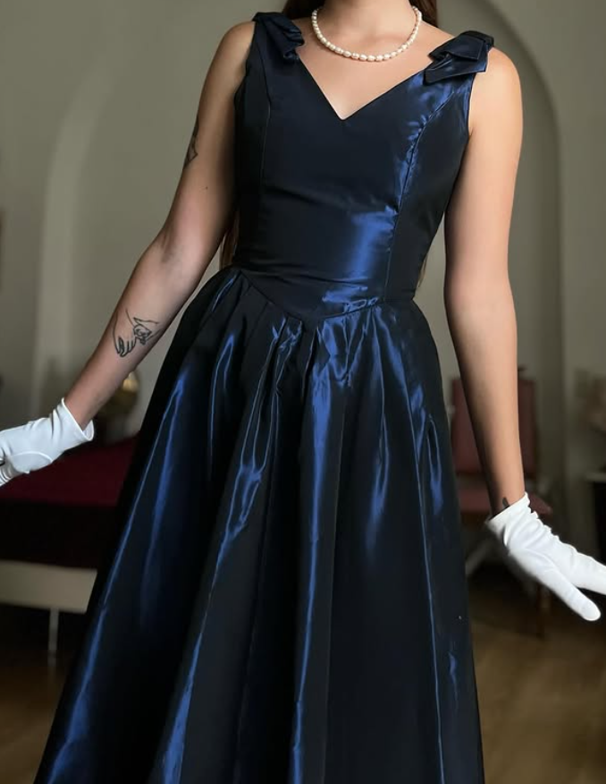 Vintage Navy Blue A Line V Neck Satin Prom Dress Evening Dress Date Dress SH5640