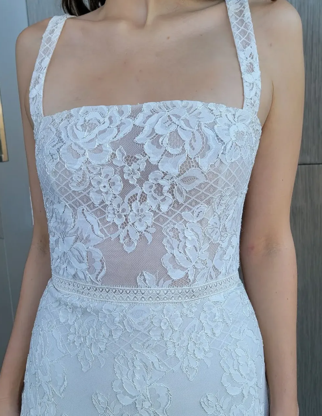 Simple A Line Spaghetti Strap White Lace Long Wedding Dress SH7107