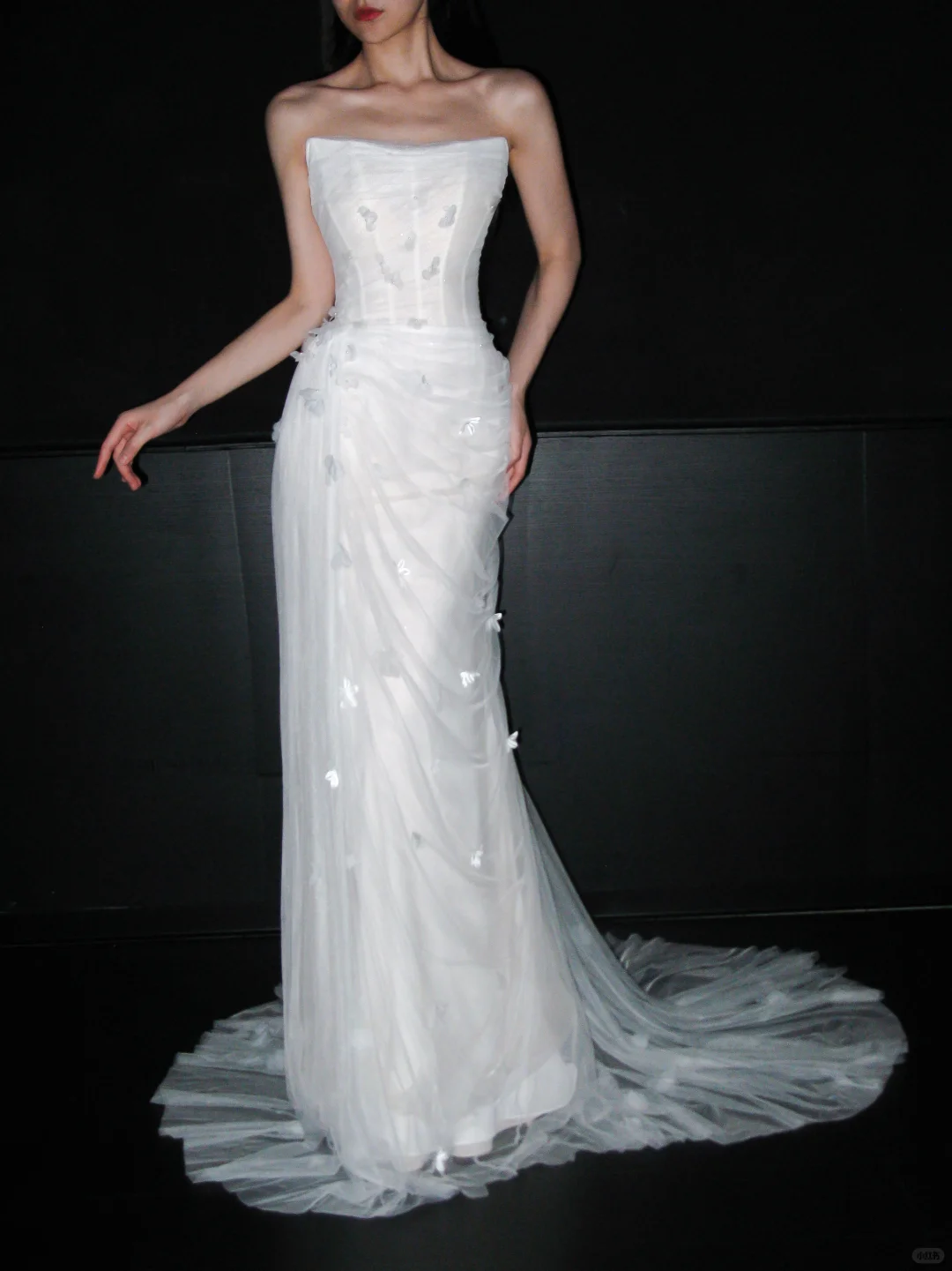 Charming Sheath Strapless 3D Floral White Tulle Long Wedding Dress SH5963