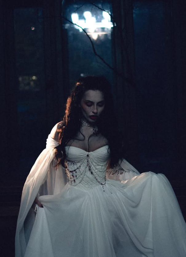 Unique Timeless A Line Long Sleeve Red Beaded White Chiffon Prom Dress Wedding Dress SH6686