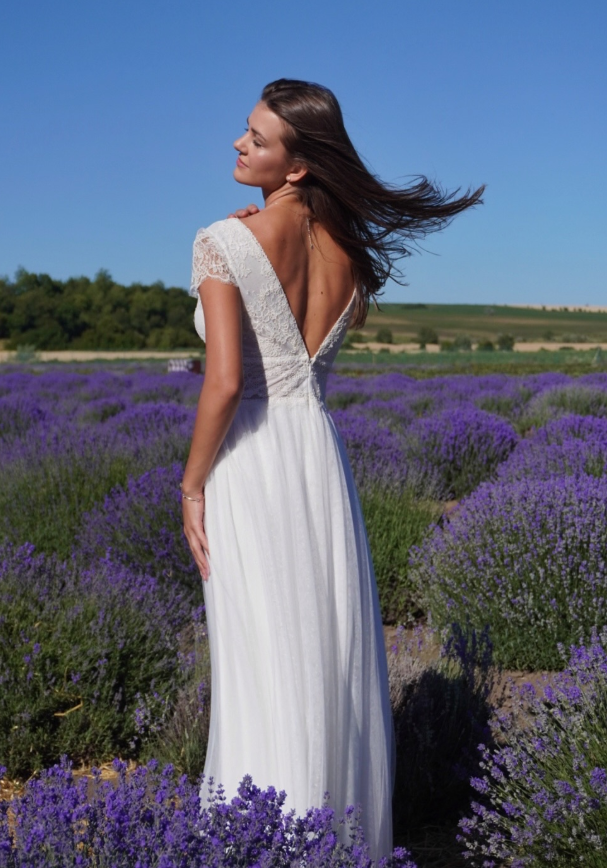 Pretty A Line V Neck White Lace Tulle Wedding Dress SH6021