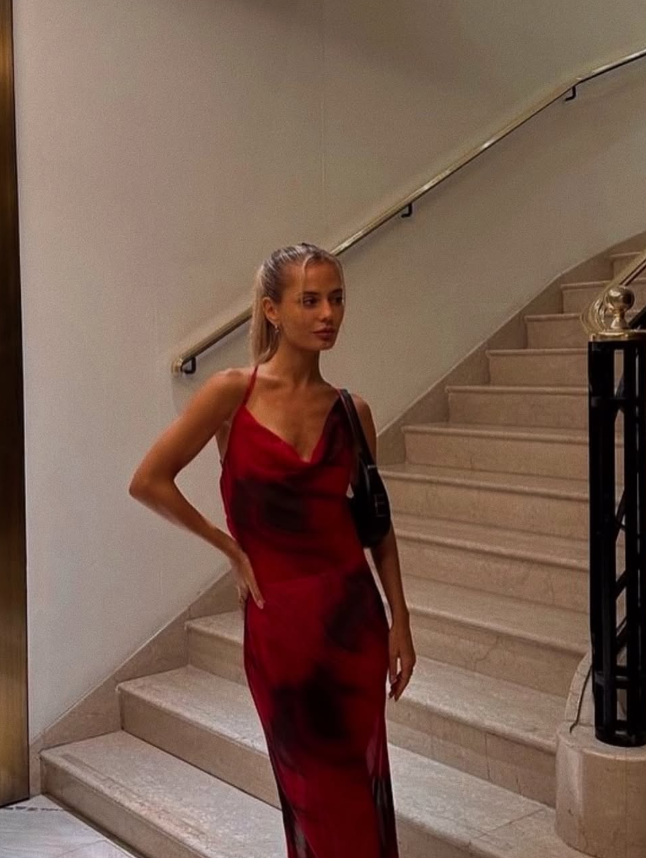 Sexy Burgundy Sheath Chiffon Open Back Long Outfit Party Dress Vacation Dress SH3522