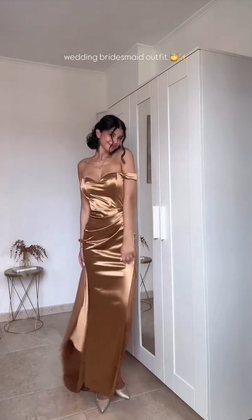 Pretty Mermaid Off the Shoulder Slit Satin Wedding Bridesmaid Dress Outfits SH4961