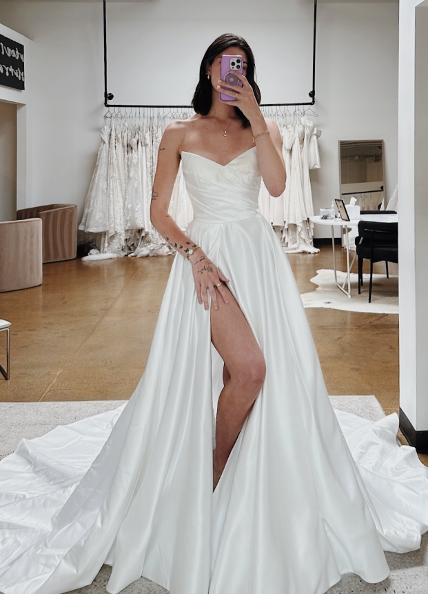 Sexy A Line Sweetheart Neck White Satin Slit Long Wedding Dress SH6037
