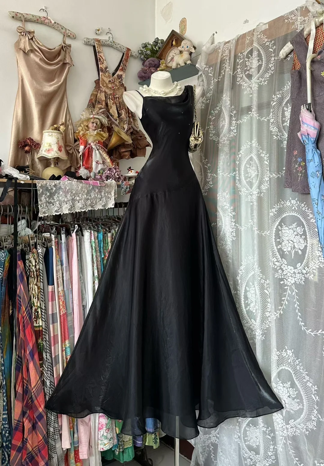 Vintage Simple Black A Line Straps Chiffon Prom Dress Evening Party Dress SH5680