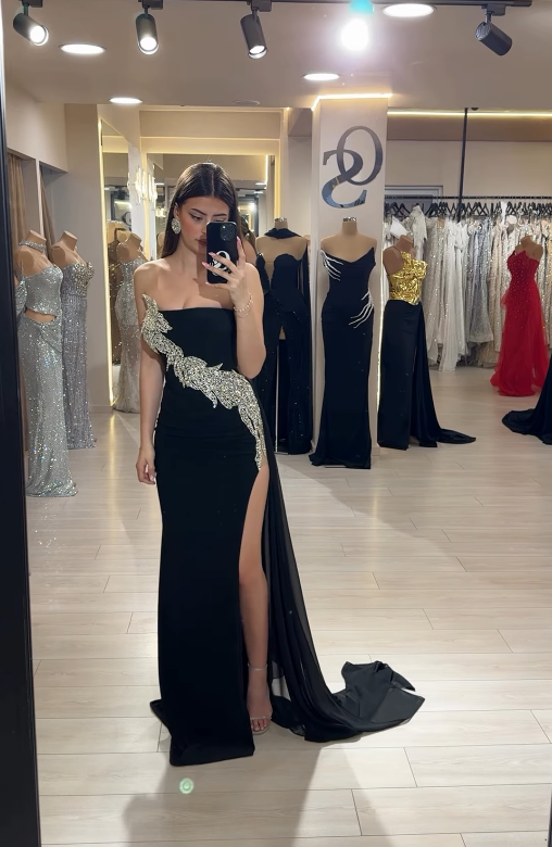 Sexy Black Sheath Strapless Beaded Chiffon Long Prom Dress Party Dress with Slit SH4814