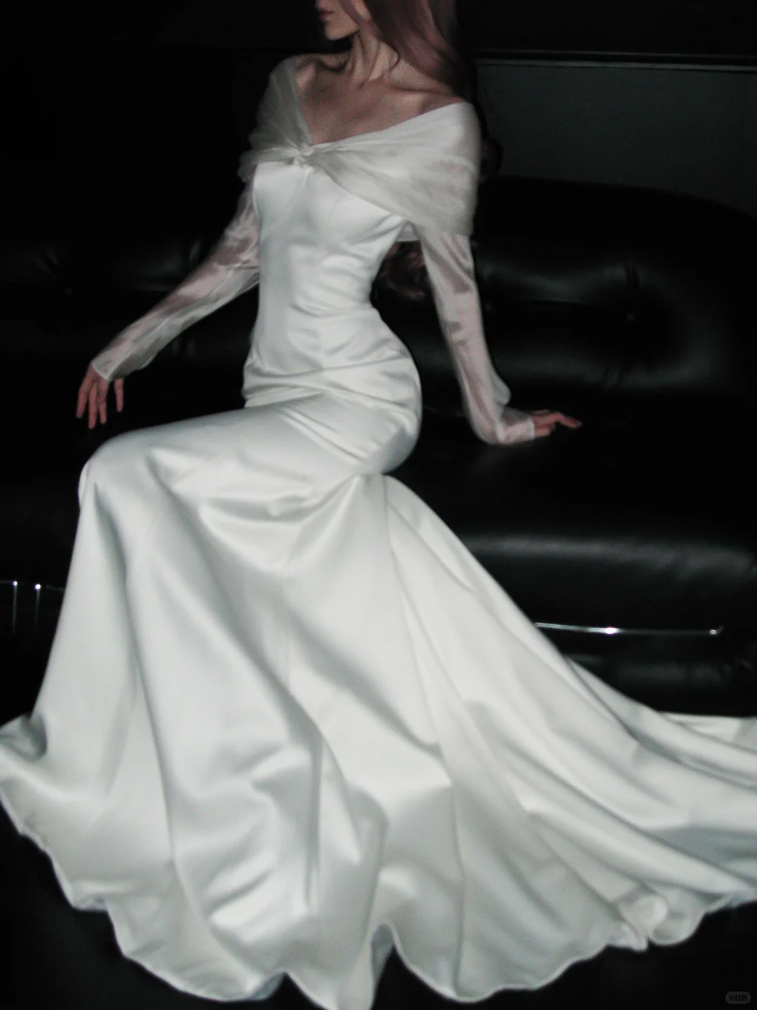 Elegant Mermaid Long Sleeve White Satin Long Sweep Wedding Dress SH5227
