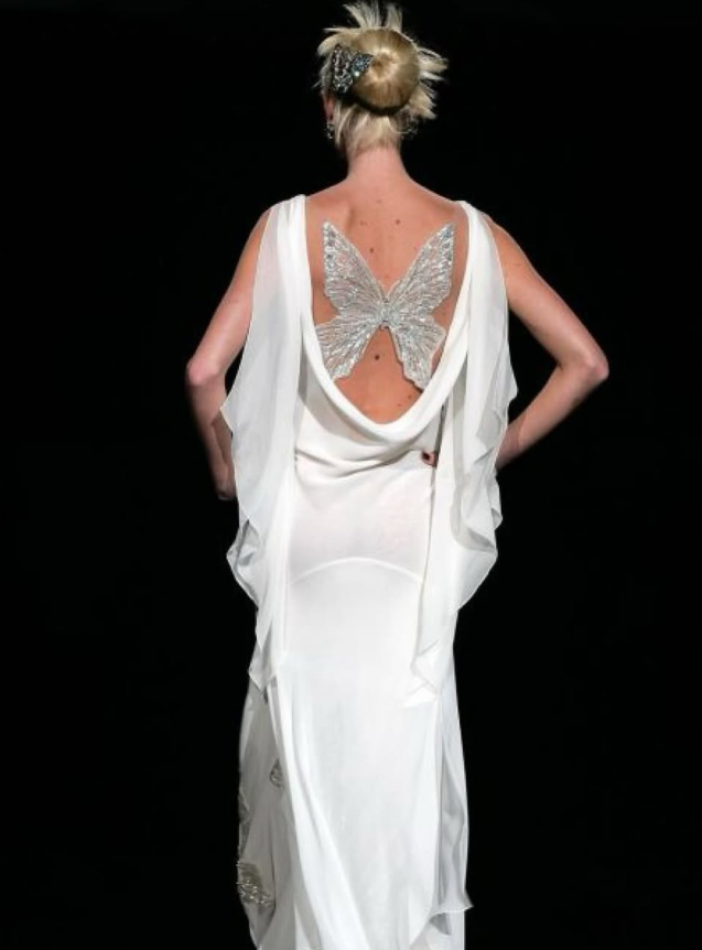 Elegant White Mermaid V Neck Butterfly Embroidery Beaded Chiffon Prom Dress Evening Dress SH3819