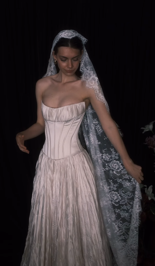 Elegant Ball Gown Strapless Corset Pleated Satin Prom Dress Wedding Dress SH4659