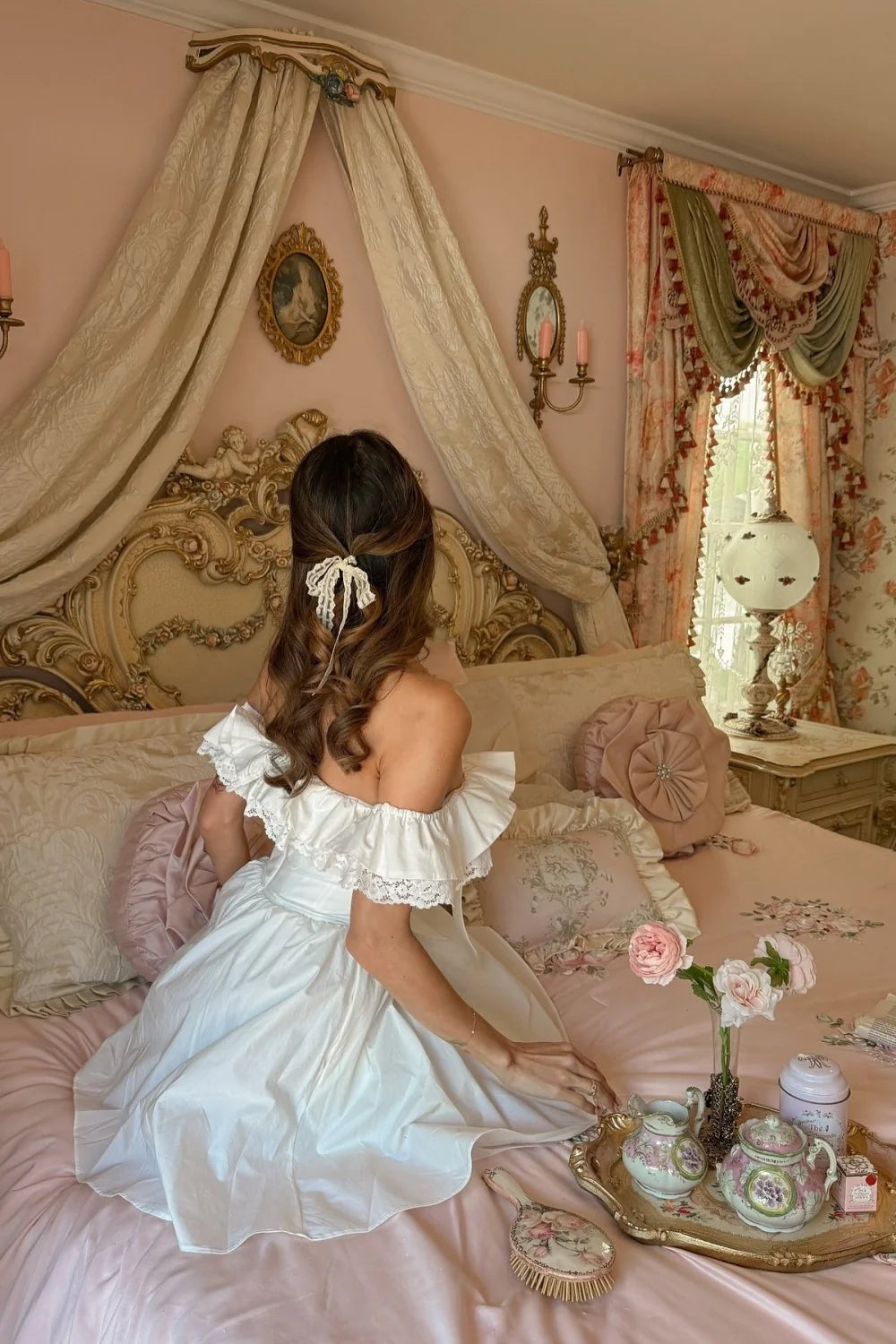 Romantic White Off-the-Shoulder Homecoming Dress with Bow Front and Lace Details SH7839