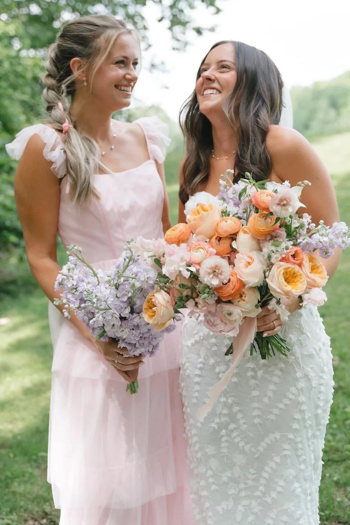 Ruffle Sleeves Pink Tiered Bridesmaid Dresses with Slit SH6299