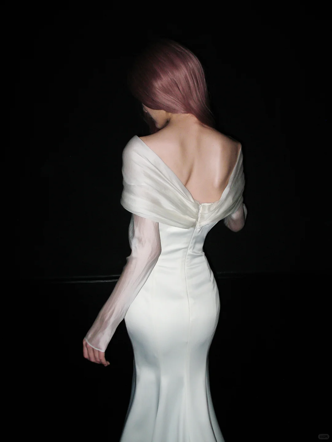 Elegant Mermaid Long Sleeve White Satin Long Sweep Wedding Dress SH5227