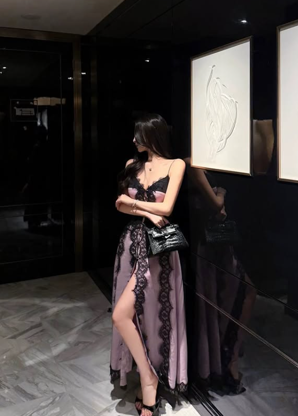 Purple A Line Spaghetti Strap Black Lace Satin Prom Dress with Slit SH5226