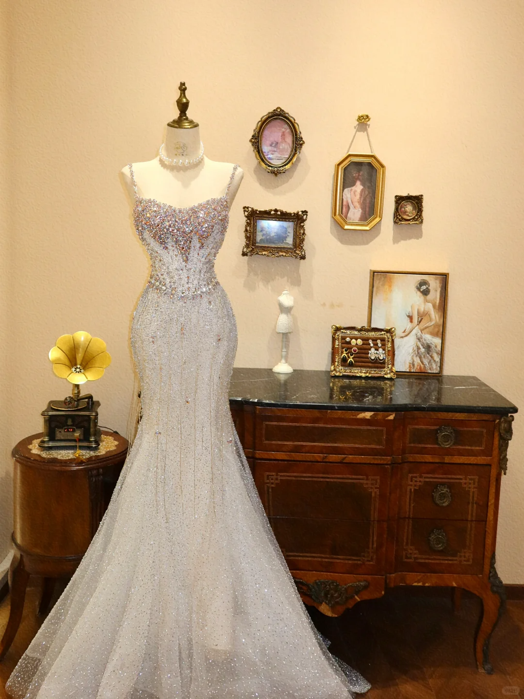 Shiny Rhinestone Mermaid Spaghetti Strap Tulle Long Prom Dress Evening Dress SH7411