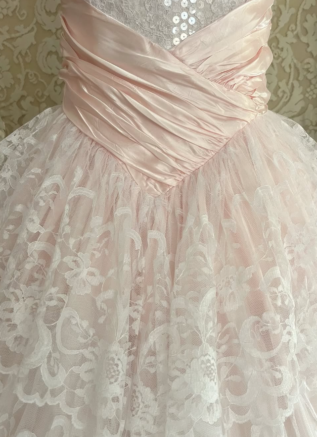 Vintage A Line Strapless Layered Lace Light Pink Satin Long Prom Dress Evening Dress SH1880