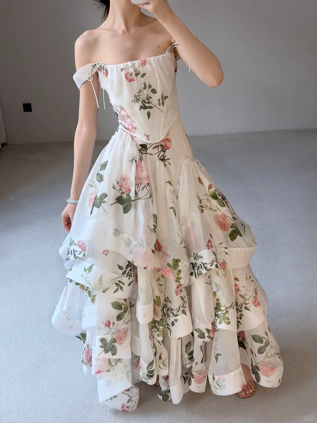 Gentle A Line Straps Print Layered White Chiffon Long Prom Dress Evening Dress SH7702