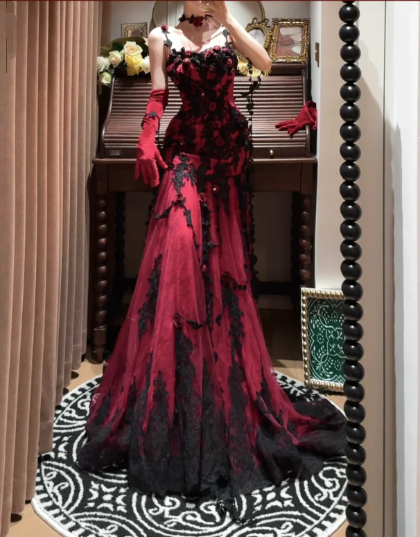 Sexy Burgundy Mermaid Spaghetti Strap Black Lace Tulle Long Prom Dresses SH4633