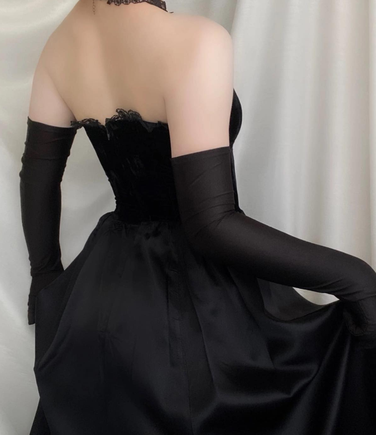 Vintage Black A Line Sweetheart Neck Velvet Satin Prom Dress Evening Dress SH6340
