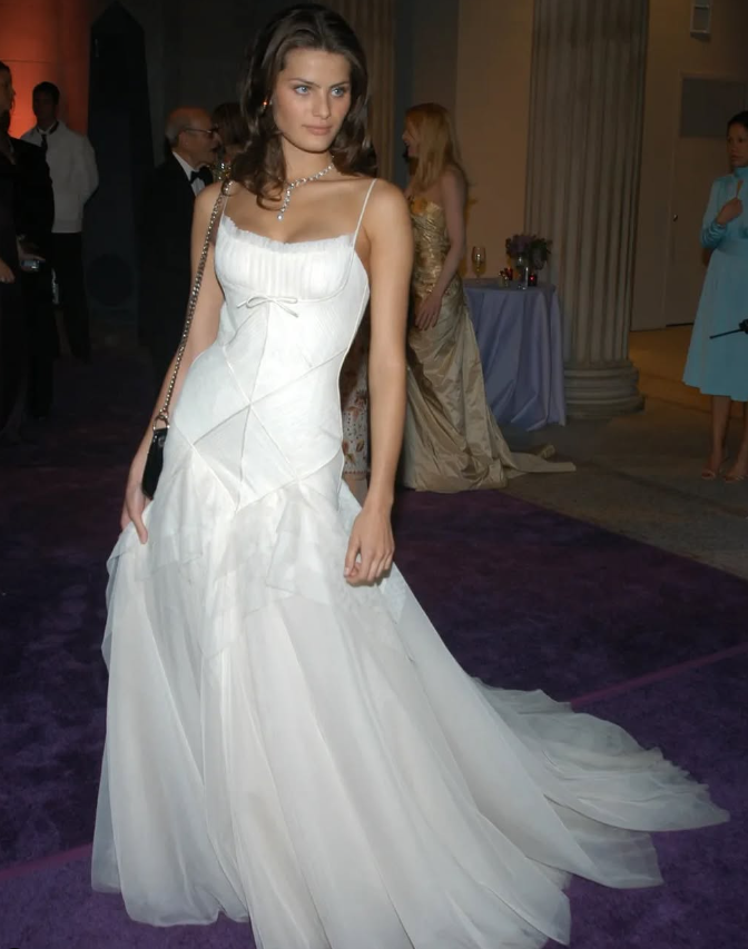 Elegant A Line Spaghetti Strap White Tulle Long Sweep Prom Dress Evening Dress SH2444