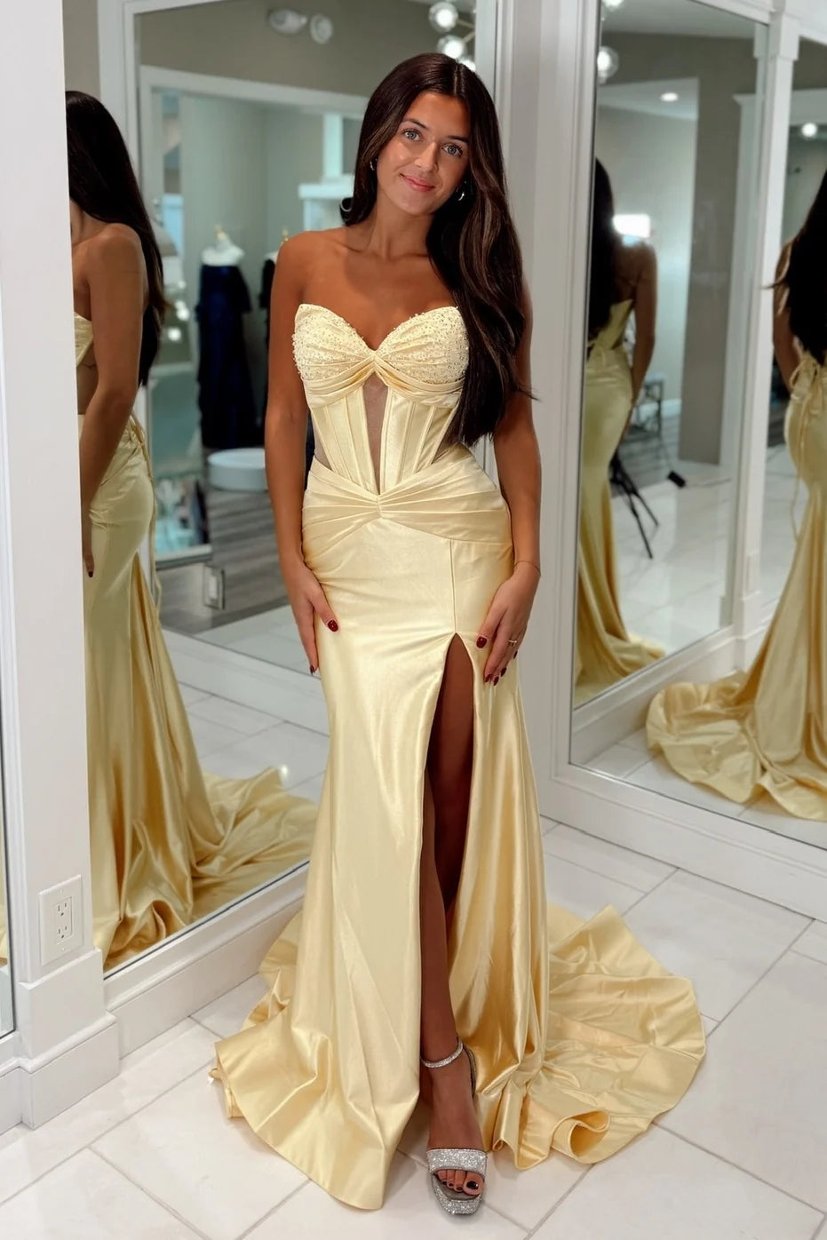 Stunning Mermaid Sweetheart Yellow Corset Prom Dress with Beading SH8111