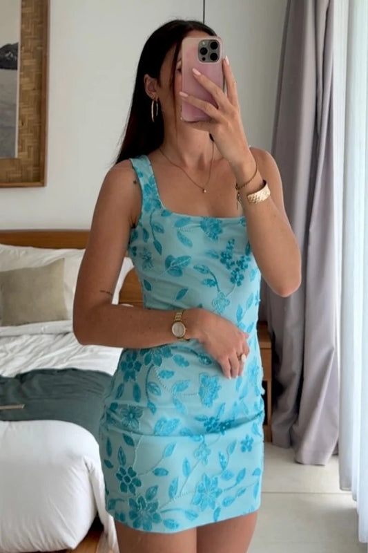 Stylish Sheath Square Neck Blue Short Homecoming Dress with Embroidery SH7833