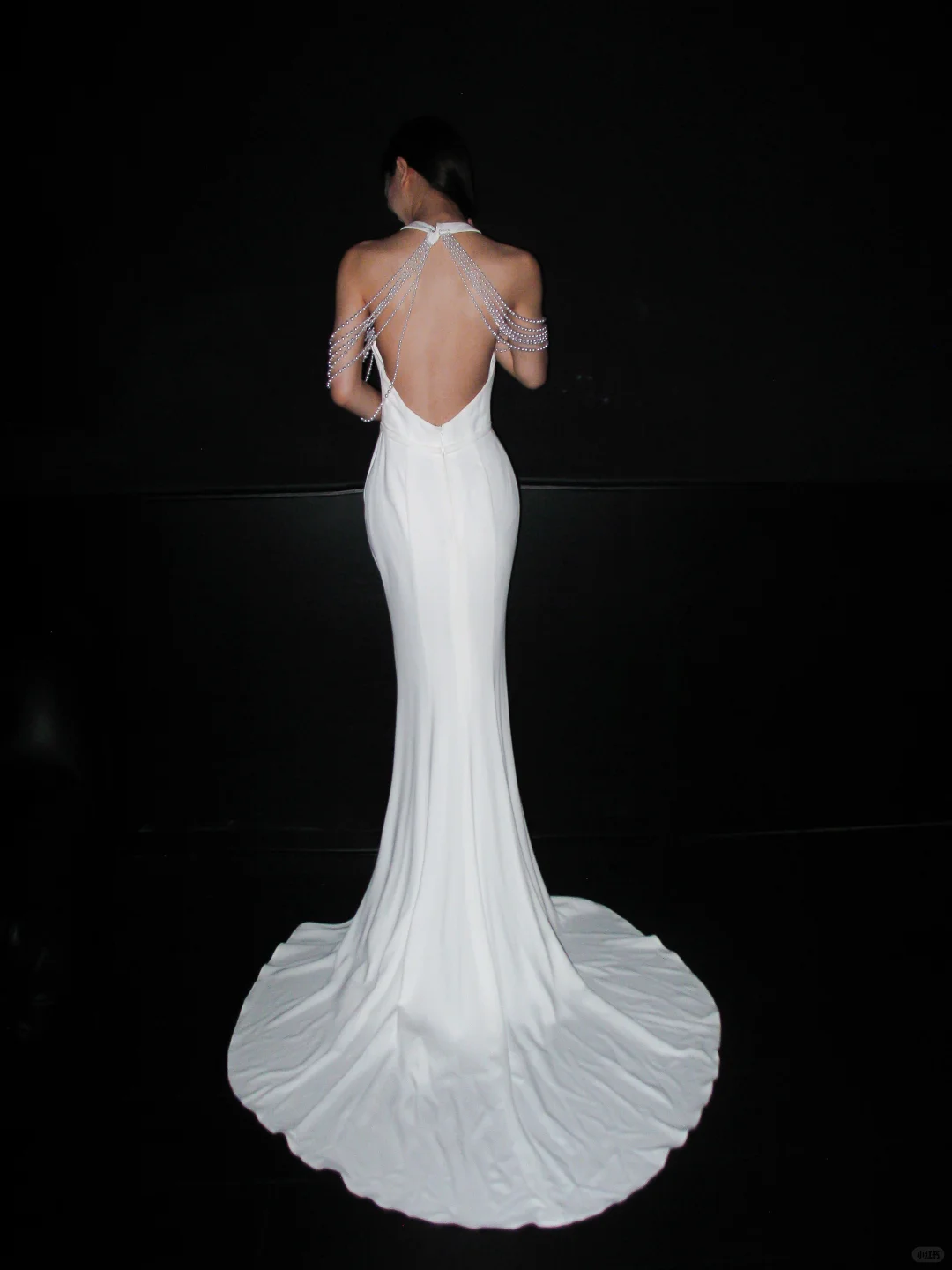 Chic Mermaid Halter White Pearl Satin Backless Wedding Dress SH8915