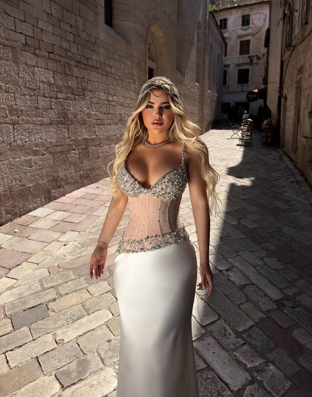 Glamorous Mermaid Spaghetti Strap Shiny Rhinestone Satin Prom Dress SH8541