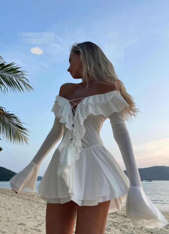 Sexy A Line Long Sleeve White Chiffon Short Prom Dress Homecoming Dress SH8519