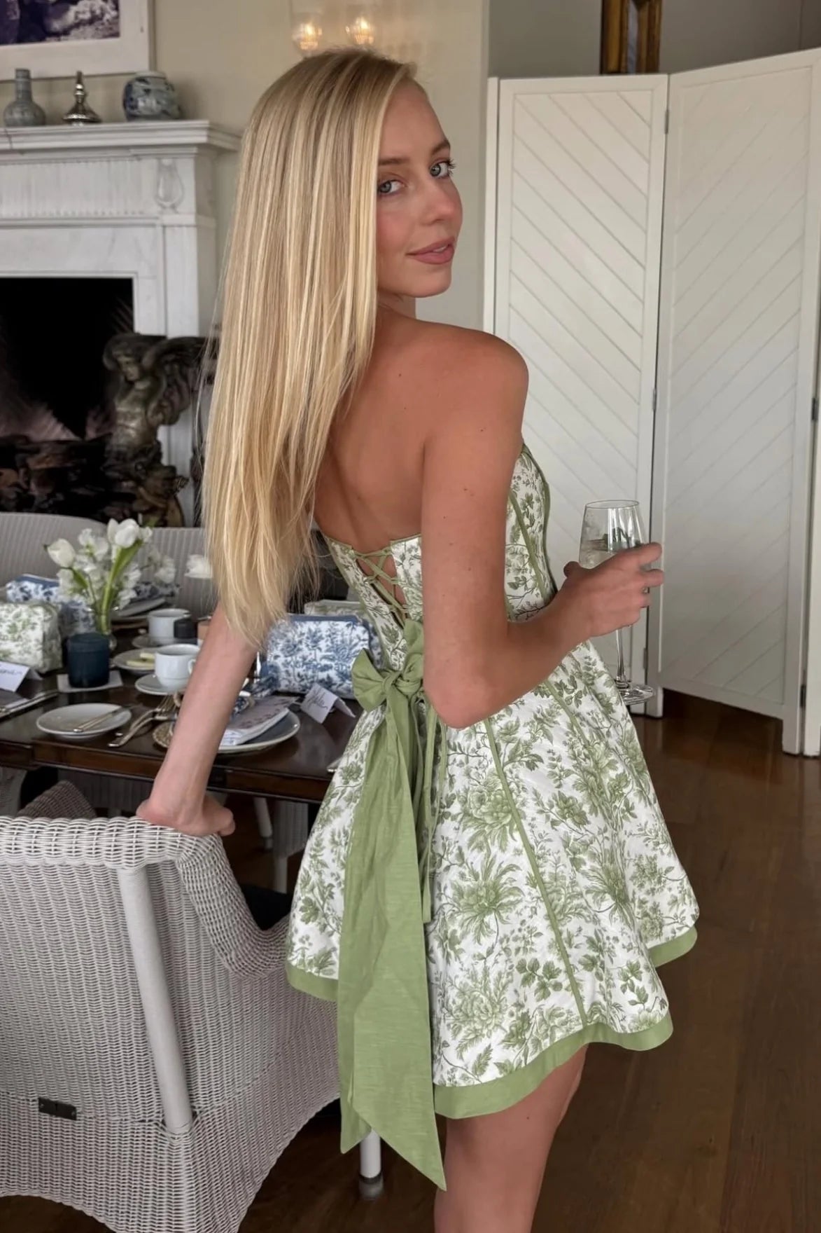 Modern Sheath Strapless Green Floral Printed Corset Homecoming Dress SH7534