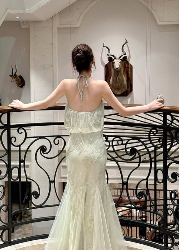 Pretty Light Green Mermaid Halter Sequin Tulle Prom Dress Evening Dress Date Dress SH5647