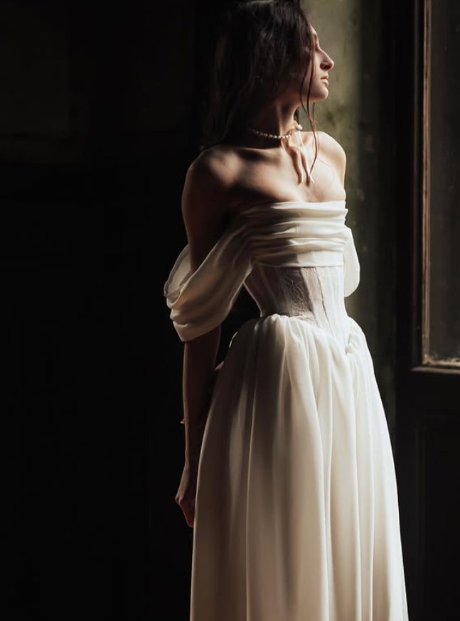 Gentle Ivory A Line Off the Shoulder Corset Lace Chiffon Prom Dress Wedding Dress SH6683