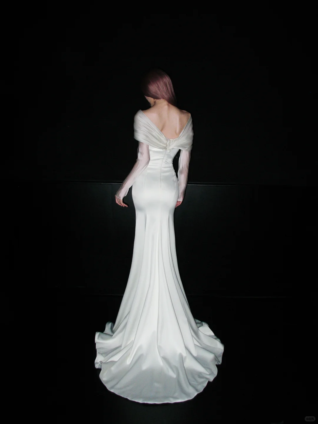 Elegant Mermaid Long Sleeve White Satin Long Sweep Wedding Dress SH5227