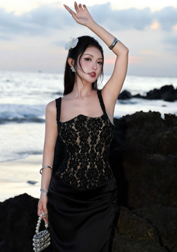 Sexy Mermaid Spaghetti Strap Lace Satin Long Prom Dress Evening Dress SH4668