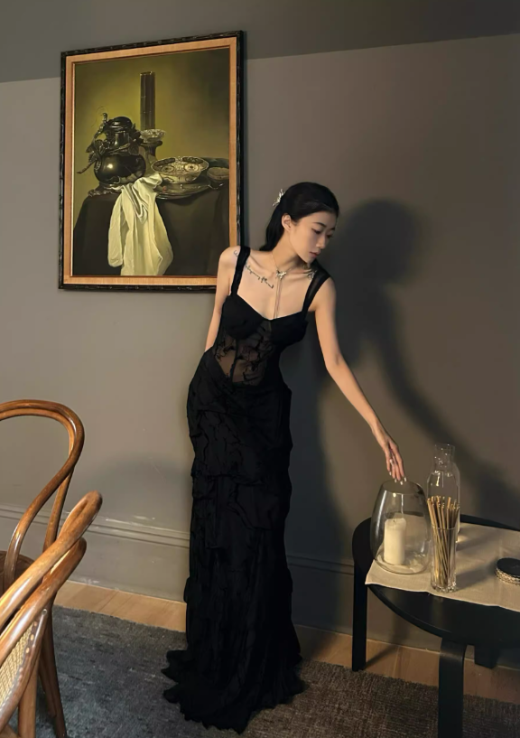 Sexy Black Sheath Straps Lace Chiffon Long Prom Dress Evening Dress SH4391