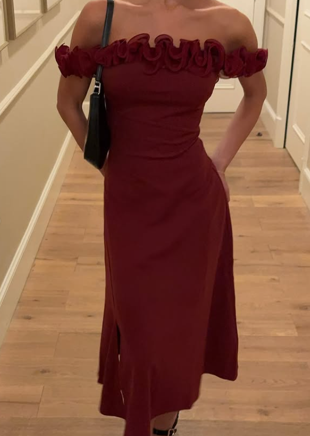 Elegant A Line Strapless Burgundy Satin Long Prom Dress Outfits SH5067
