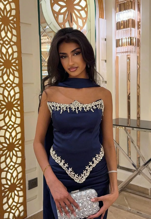 Navy Blue Sheath Strapless Exquisite Beaded Satin Prom Dress Evening Dress SH5397