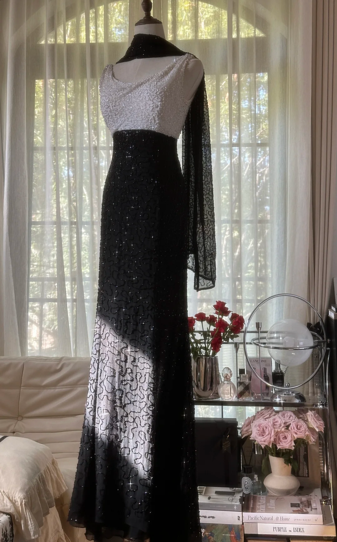 Shiny Sheath Strap Black White Beaded Chiffon Long Open Back Prom Dress Evening Dress SH2971