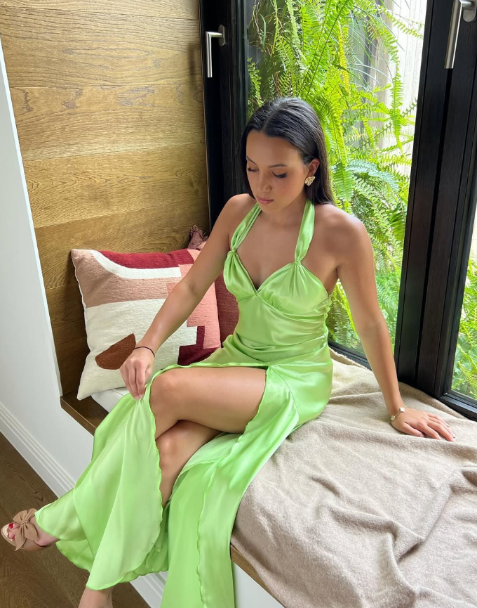 Simple Sheath Halter Green Satin Long Prom Dress Evening Dress with Slit SH1939