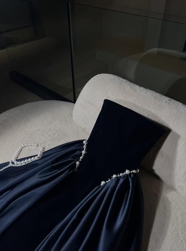 Classy A Line Strapless Pearl Dark Burgundy Velvet Satin Party Dress Wedding Guest Dress SH2923